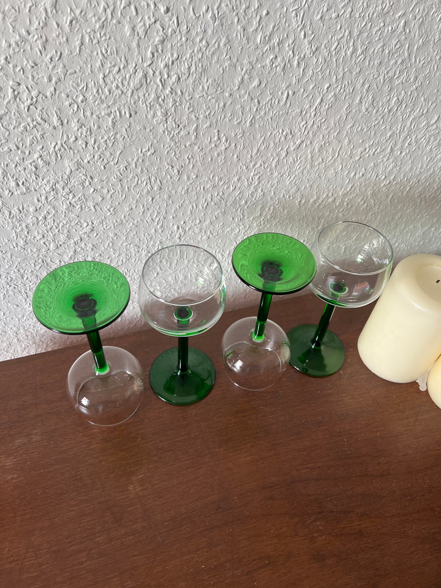 Luminarc France 4er Set Smaragd Grüner Stiel Weißweinglas MCM 1980er