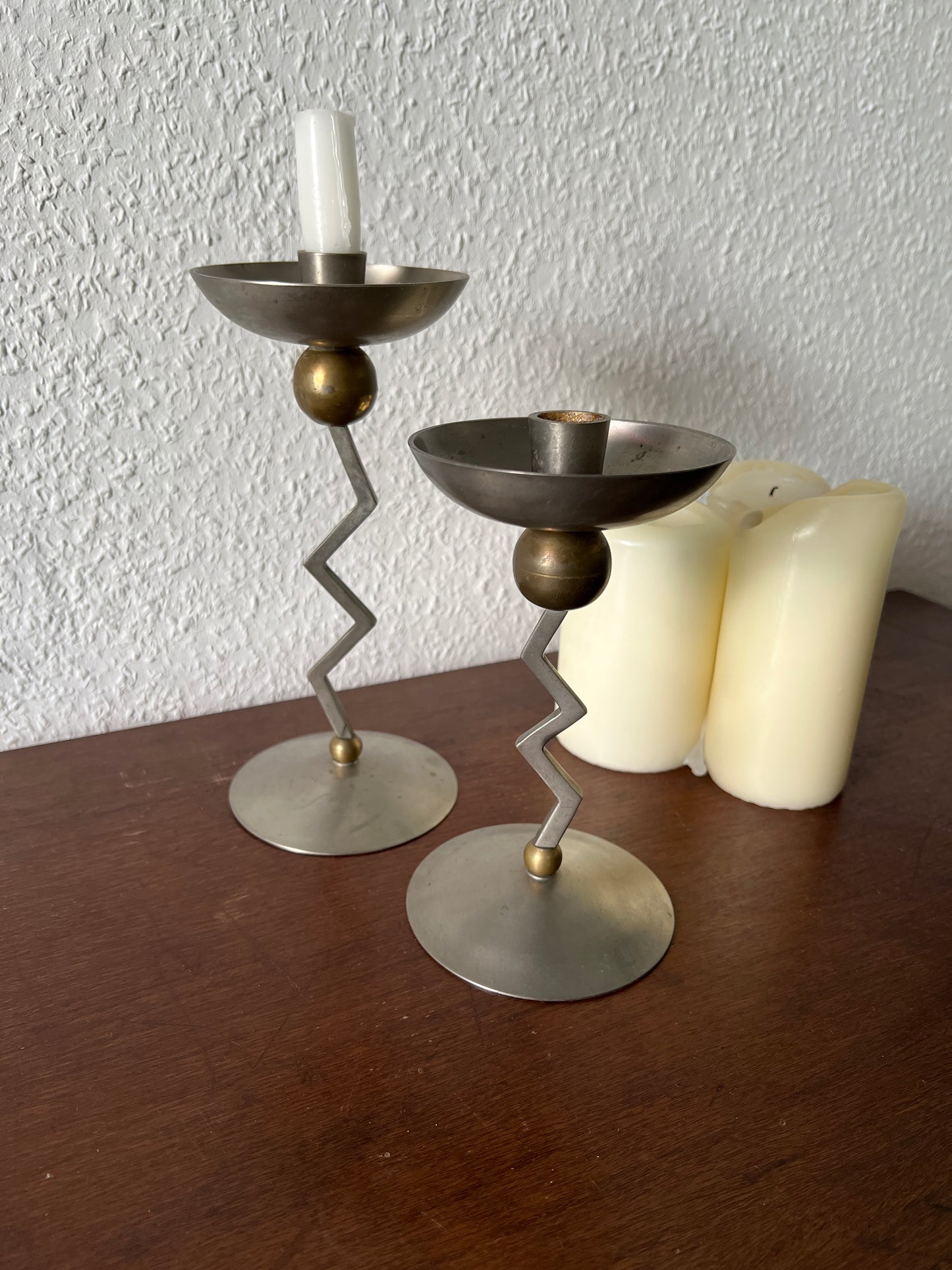 Memphis Milano 2er Set Zigzag Kerzenständer Kerzenhalter 80er Metall/Messing Postmodern MCM