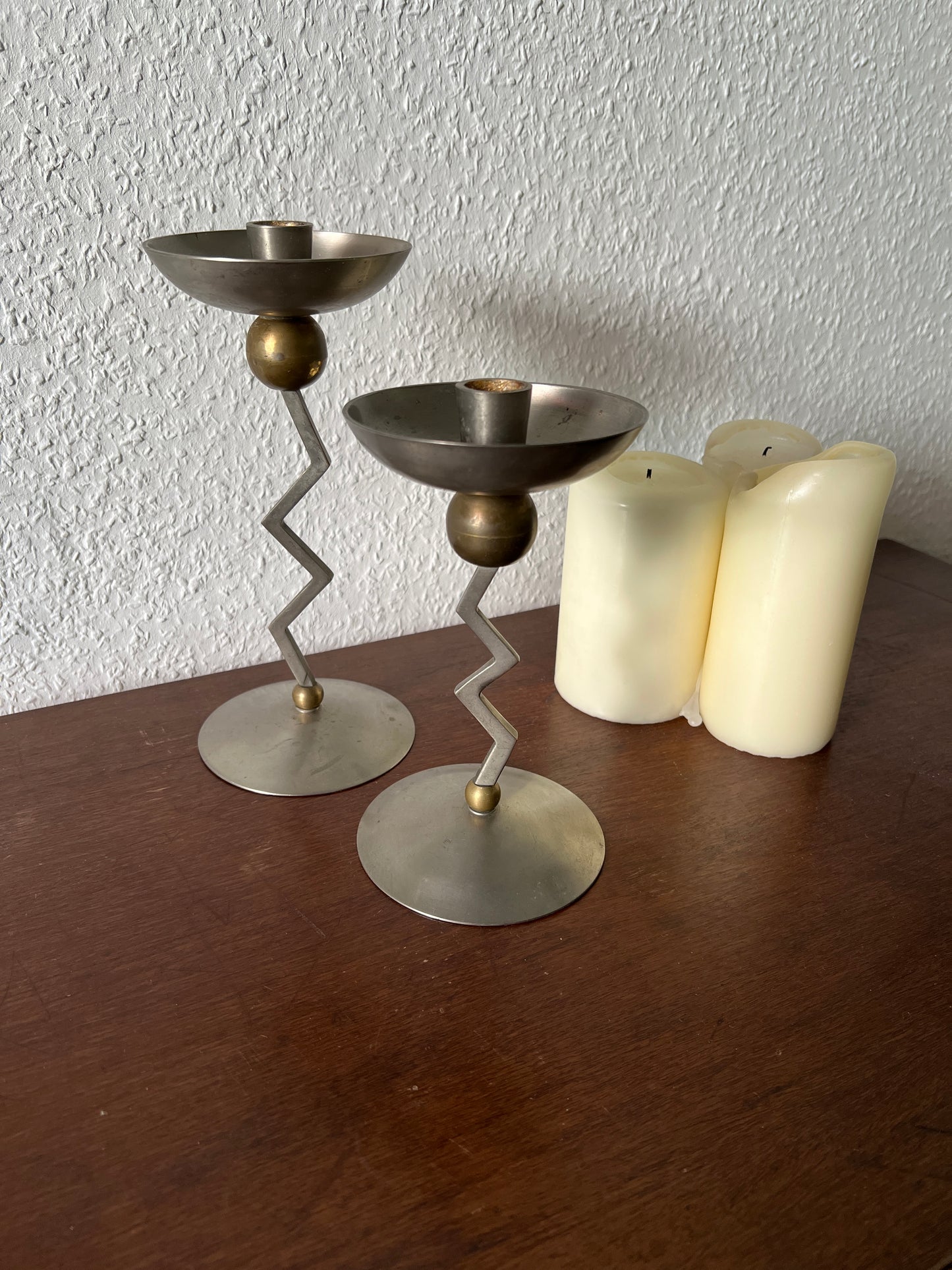 Memphis Milano 2er Set Zigzag Kerzenständer Kerzenhalter 80er Metall/Messing Postmodern MCM