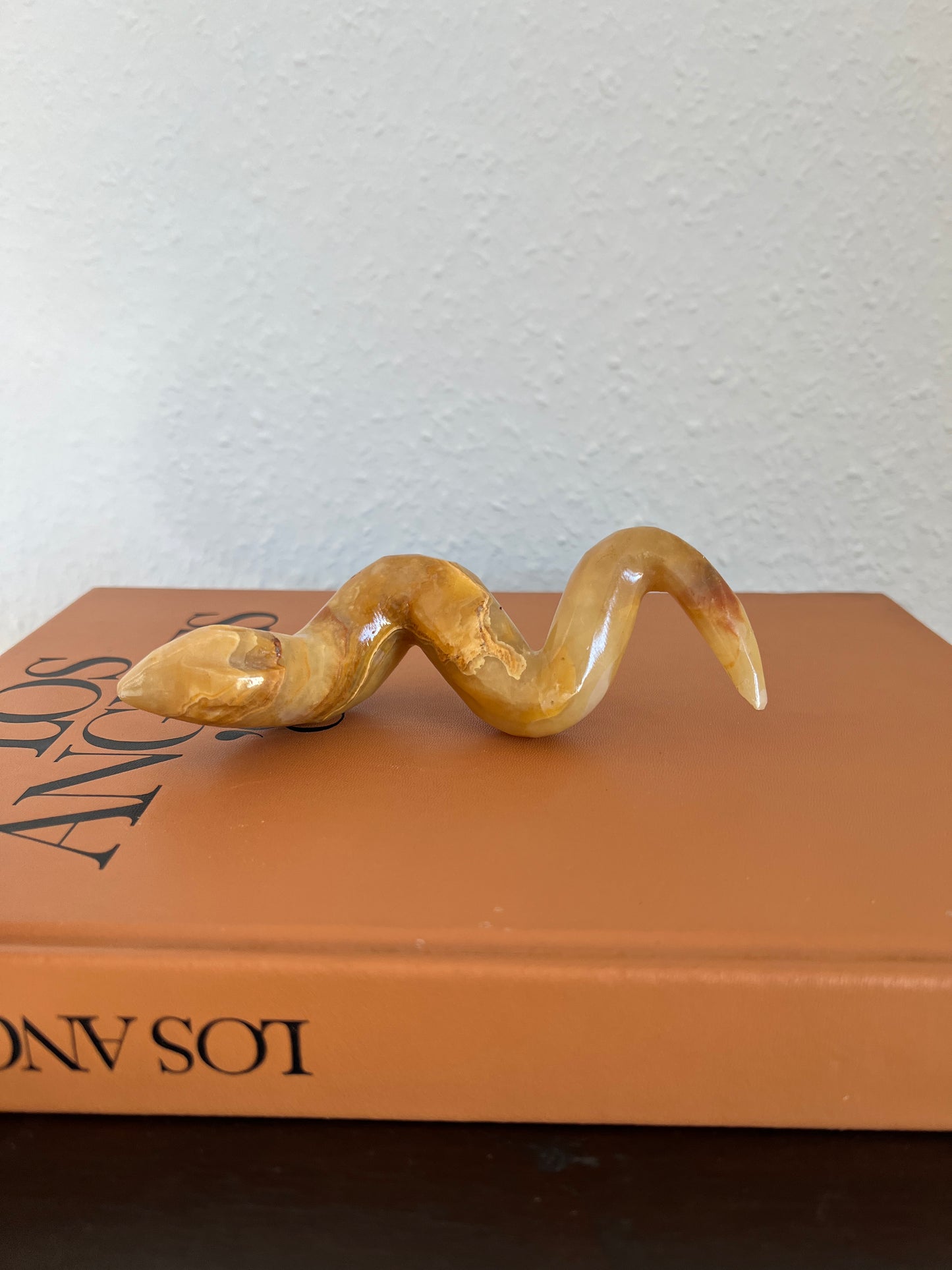 Onyx Schlange Orange Marmor Figur Skulptur Vintage Mid-Century Modern