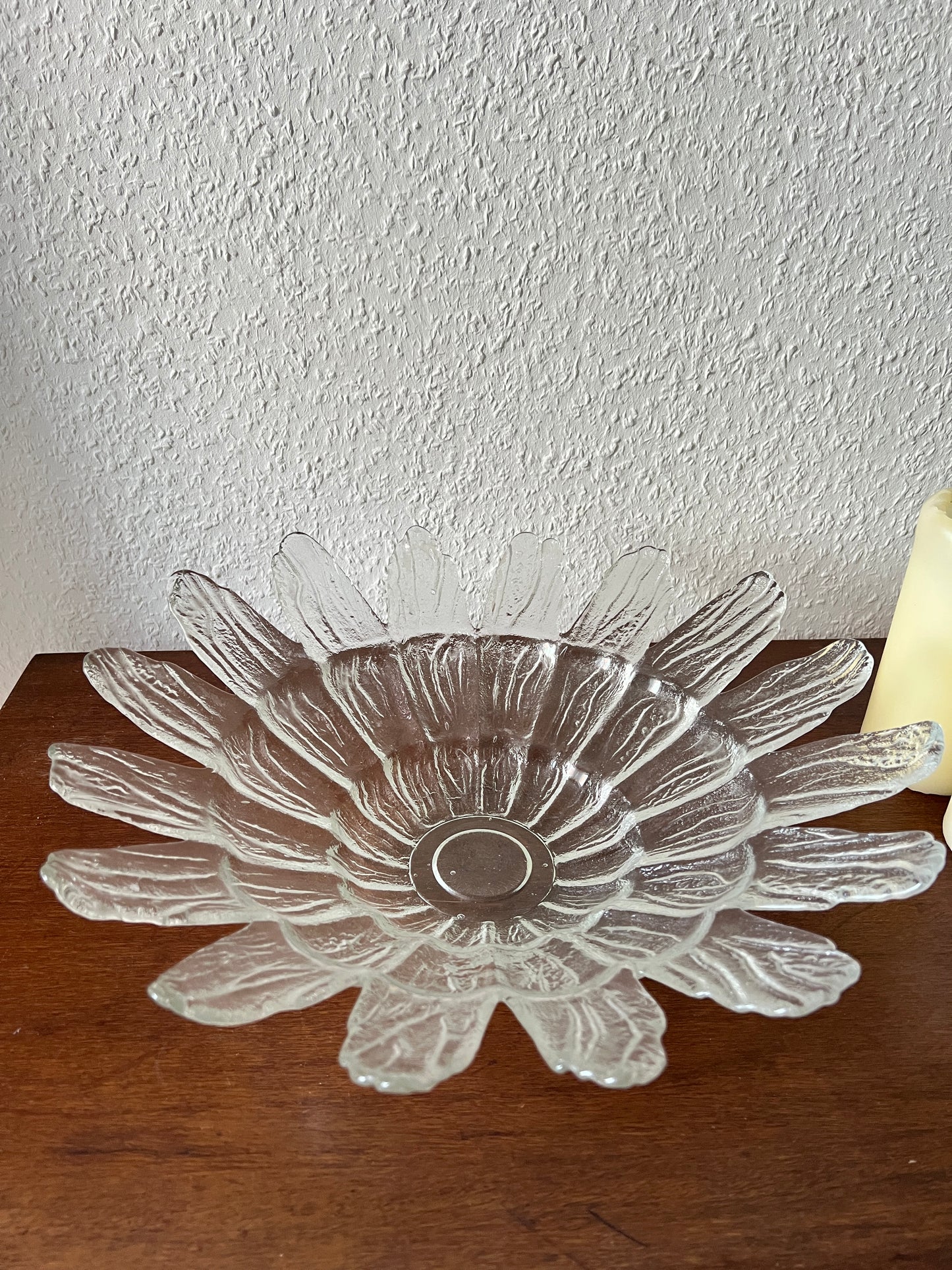 Alwe crystal glass Regenhütte mouth-blown bowl flower shape transparent vintage 70s/80s
