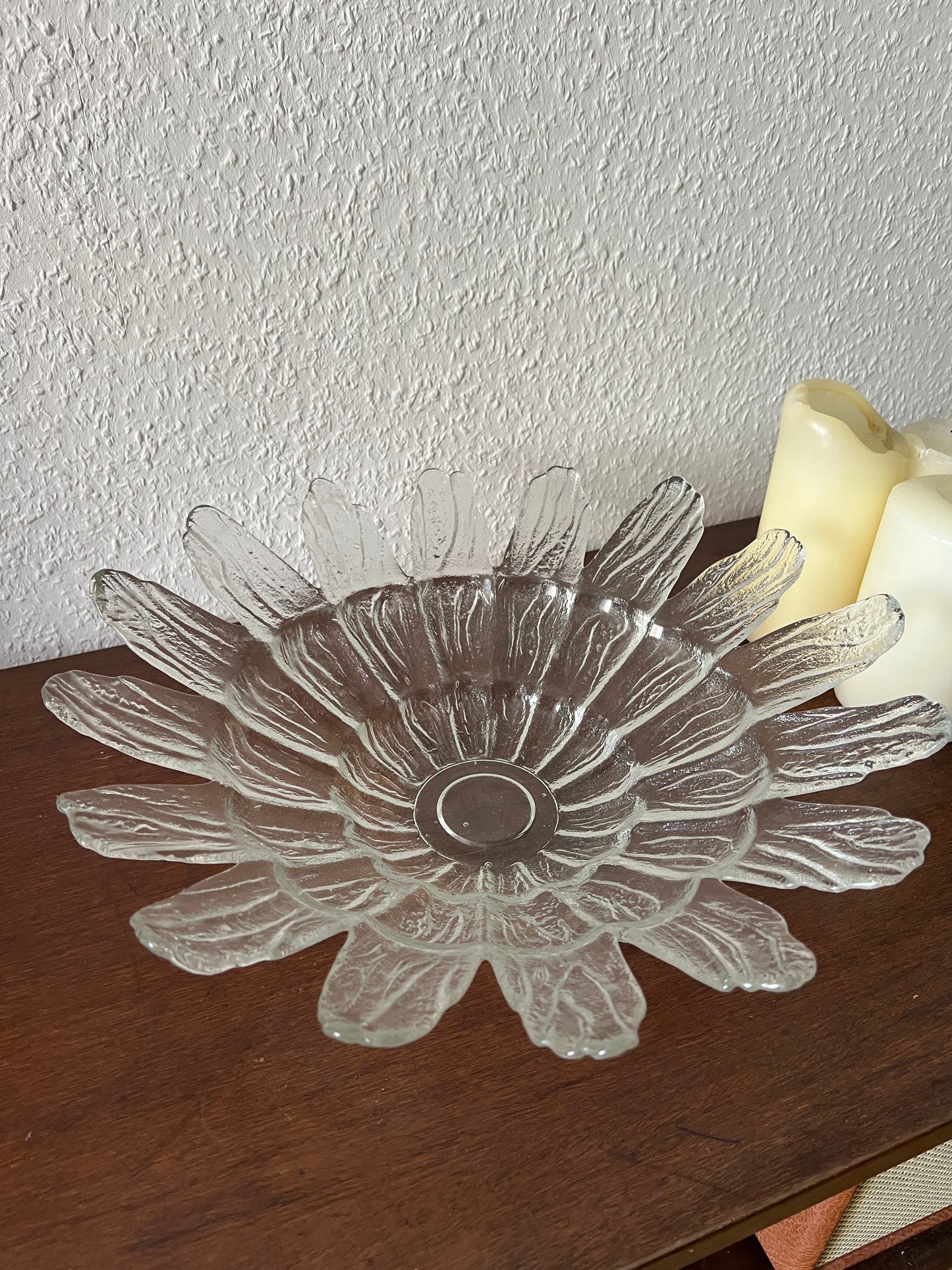 Alwe crystal glass Regenhütte mouth-blown bowl flower shape transparent vintage 70s/80s