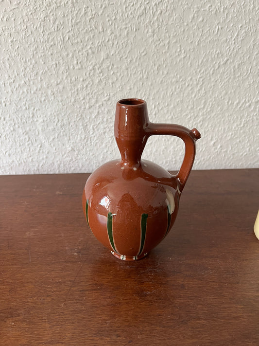 Roter Handmade Keramikkrug Glasiert Henkel Vintage Mid-Century Modern