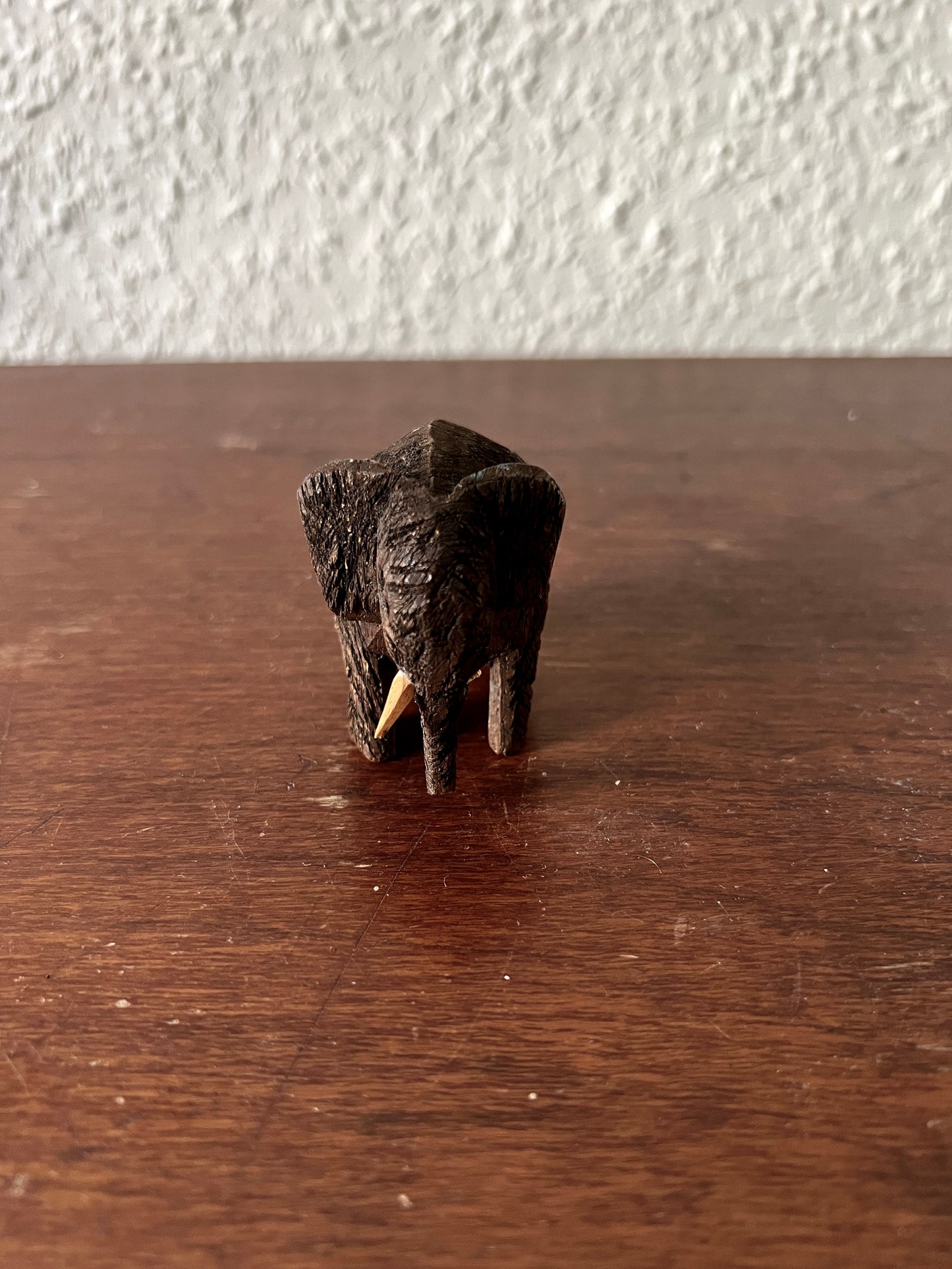 Elefant Holzfigur Braun Klein Vintage geschnitzt Handmade Afrikanisch Skulptur
