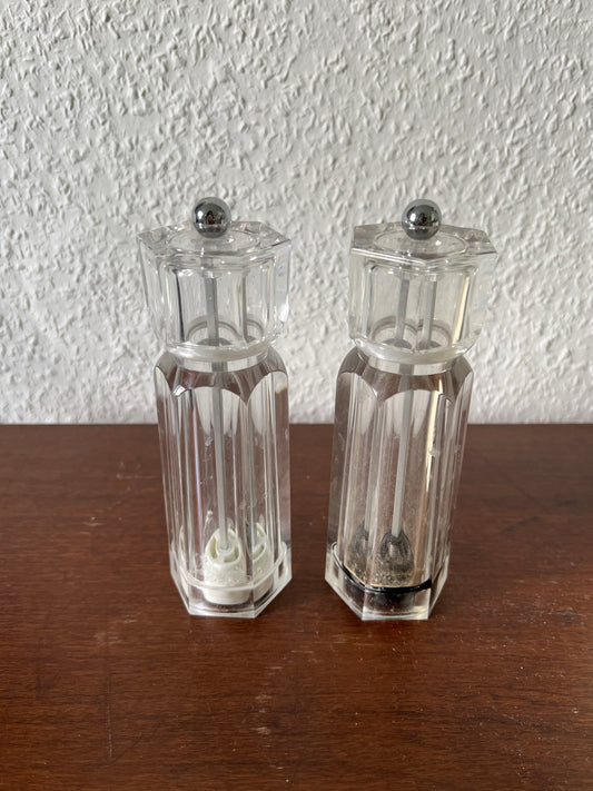 Glass mills set of 2 vintage salt and pepper made of acrylic glass transparent 1980s/90s kitchen accessory