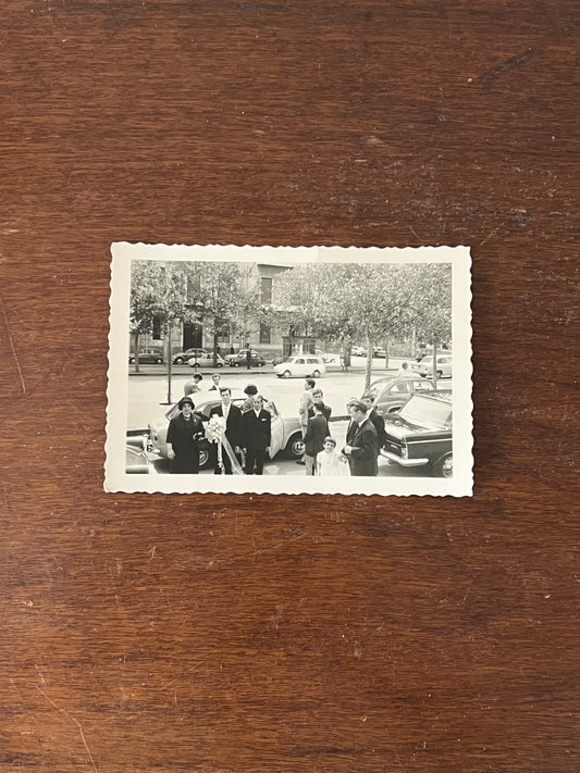 Alte Fotografie aus Sizilien in schwarz-weiß Vintage Hochzeit Personen Analog Ungerahmt