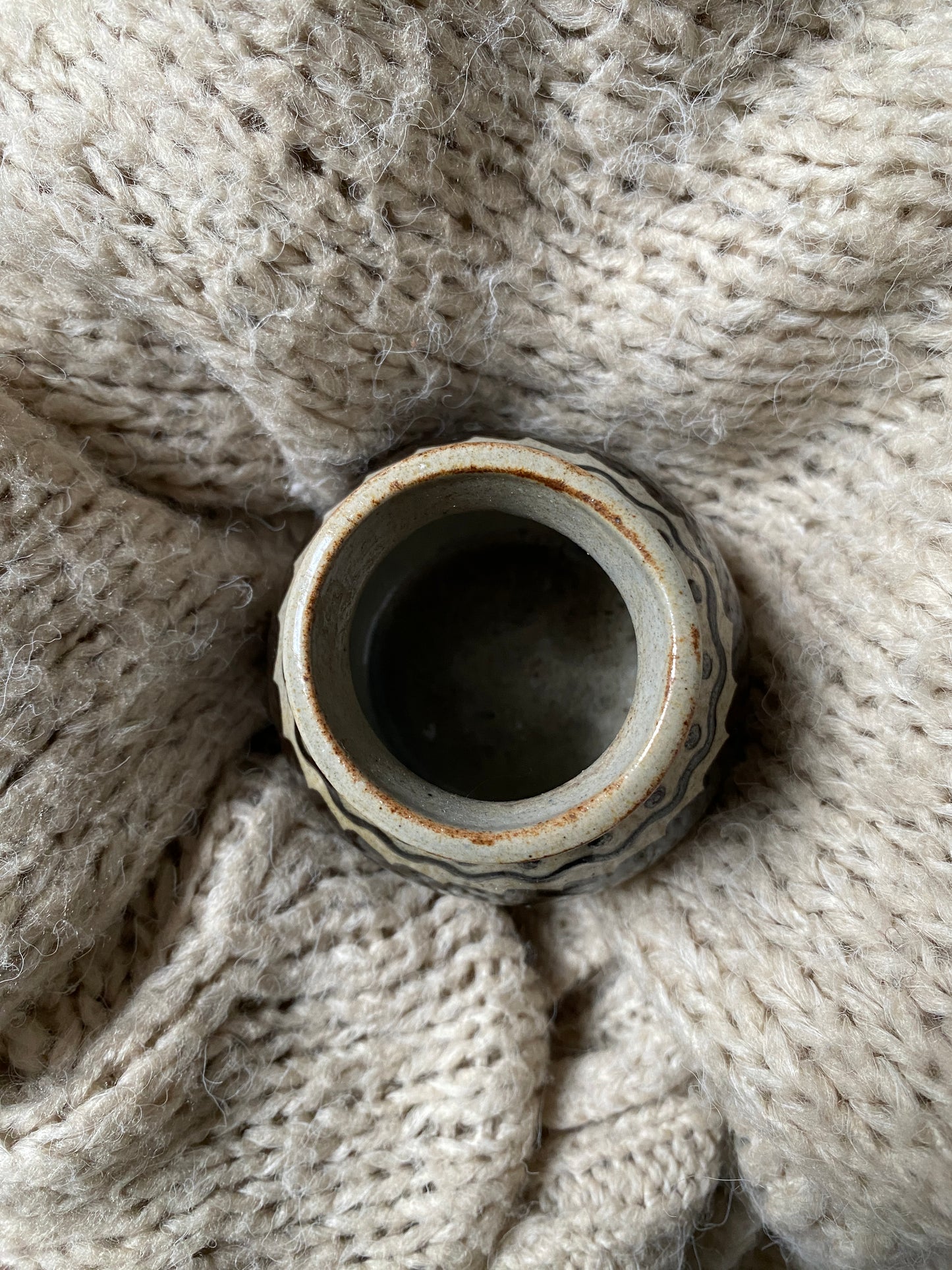 Kleines Keramik Töpfchen Vase Braun Handgemacht